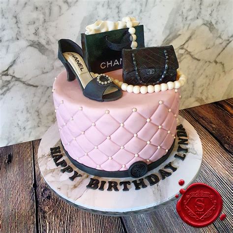 ts chanel cakes